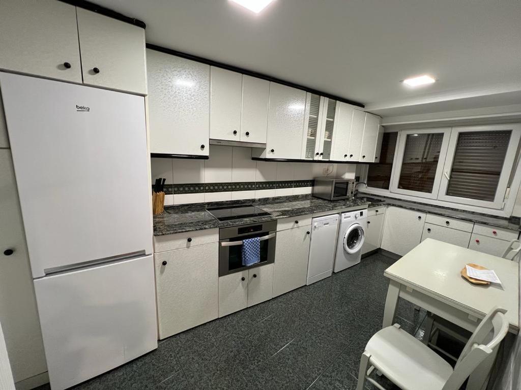 Itsasoko Izarra, Apartamento Con Encanto En El Casco Viejo. Apartment Bermeo Ngoại thất bức ảnh